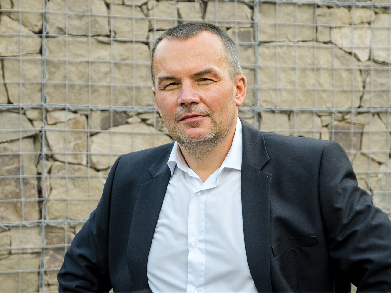Viktor Lošťák